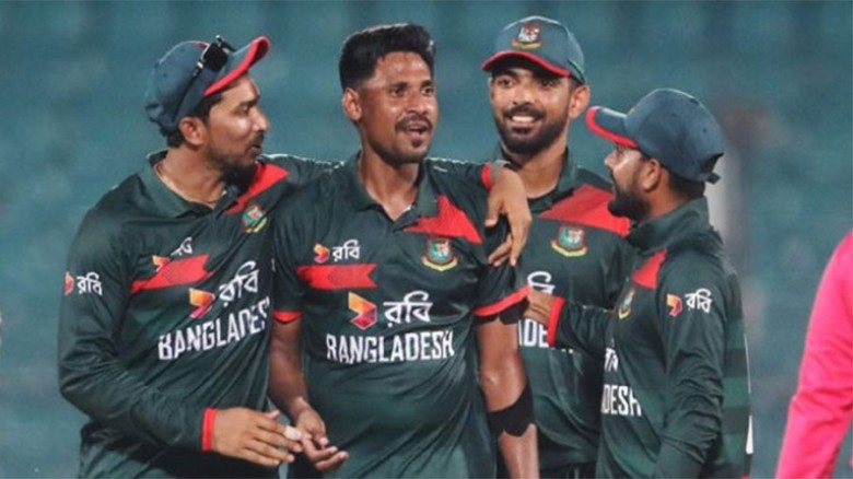 শান্তর সেঞ্চুরি ও মোস্তাফিজের ফাইফারের দিন কিউইদের বিপক্ষে স